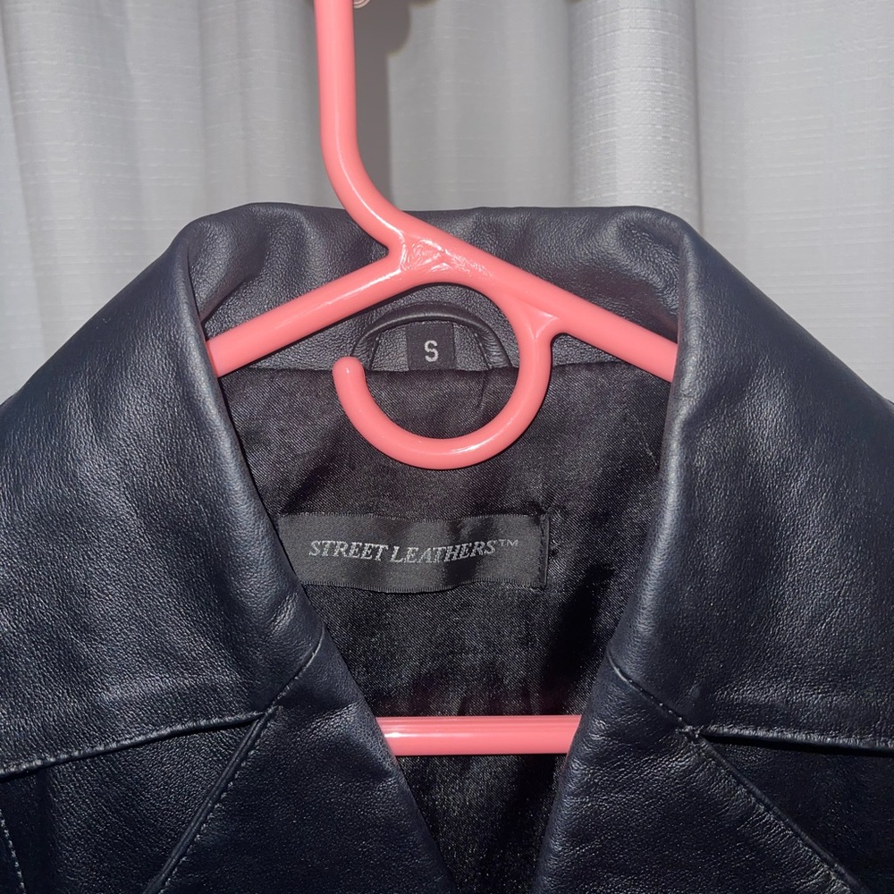 Classic Black Leather Jacket - Picture 2 of 6